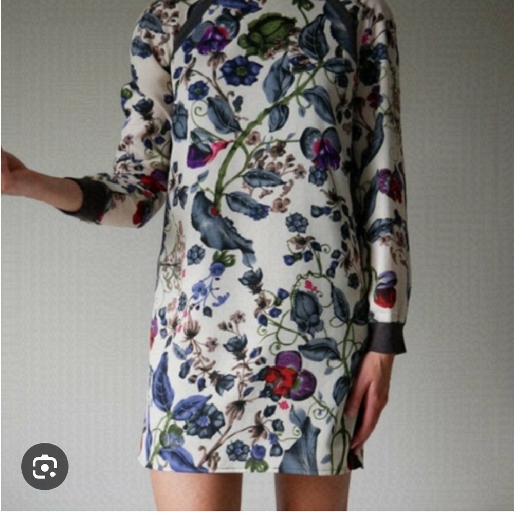 EUC W118 by Walter Baker floral long sleeve sheath dress